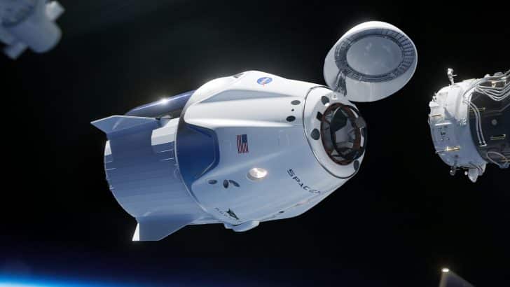Le tourisme spatial à bord de la capsule Crew Dragon