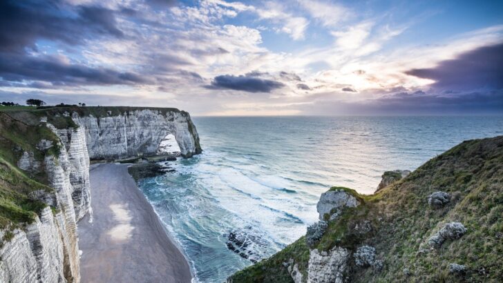 Le tourisme en normandie : des prévisions en demi-teinte pour l’été 2020