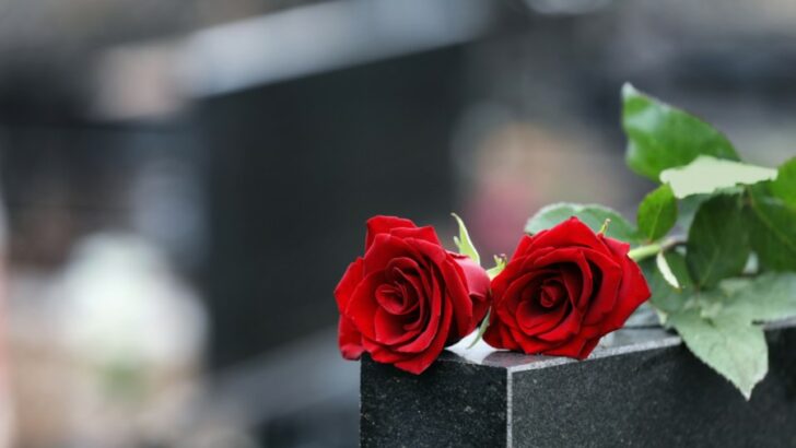 Comment remercier après un enterrement ?
