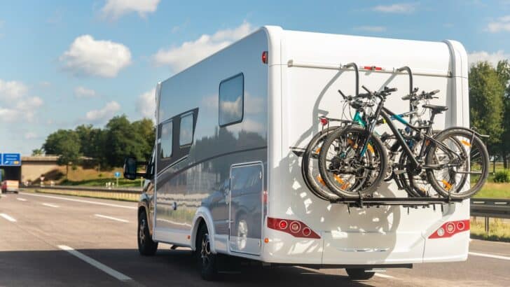 Le rétrofit des camping-cars devient officiellement une réalité : cette pratique est enfin autorisé par le gouvernement !