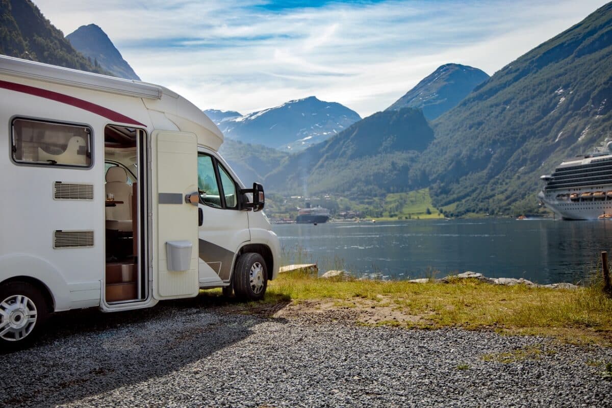 Optimiser rangement camping car conseils