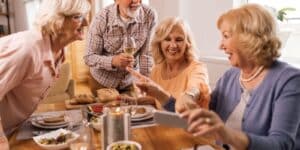 Seniors en EHPAD : l’importance du plaisir dans l’alimentation