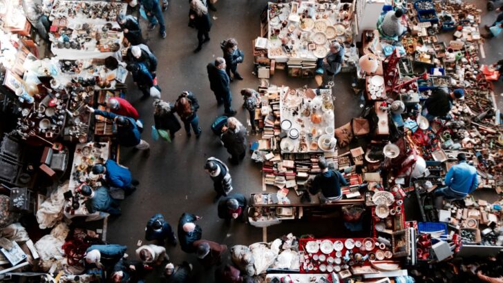 Brocantes et vide-greniers dans le Nord (59) : le guide complet avec Sabradou