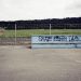 skatepark avec skate boards volants